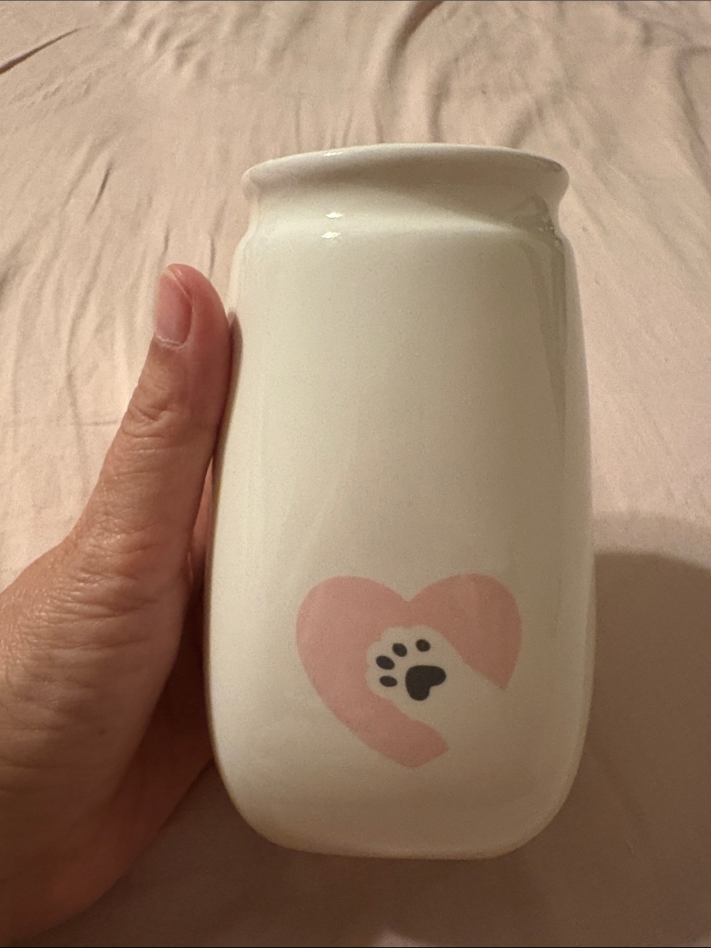 PetMom White Ceramic Vase with Pink Heart and Paw Accent